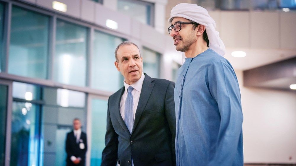 عبدالله بن زايد: احترام سيادة الدول ركيزة أساسية في العلاقات الدولية