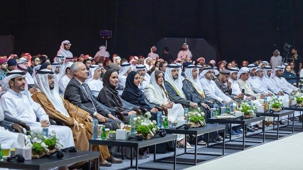 سلطان بن أحمد يكرّم الفائزين بجائزة الشارقة للاتصال الحكومي الـ12