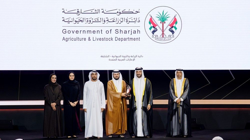 سلطان بن أحمد يكرّم الفائزين بجائزة الشارقة للاتصال الحكومي الـ12
