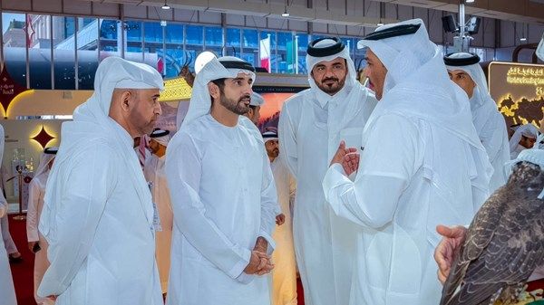 حمدان بن محمد يزور معرض كتارا الدولي للصيد والصقور "سهيل 2025" في الدوحة