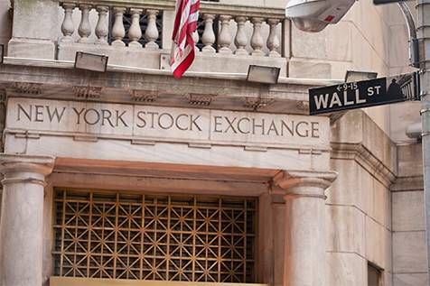 مؤشر S&P500 يغلق عند مستوى قياسي لثاني جلسة على التوالي