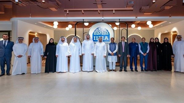 حمدان بن محمد يفتتح أول فرع دولي لـ المعهد الهندي للإدارة – أحمد آباد