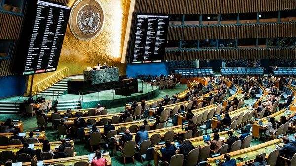 الأمم المتحدة تقر بأغلبية مشروع قرار حول حل الدولتين