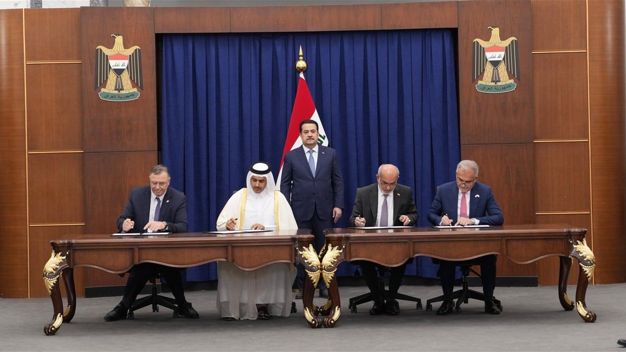 رئيس الوزراء يرعى مراسيم عقود تنفيذ عدد من المشاريع الرئيسية في حقل ارطاوي
