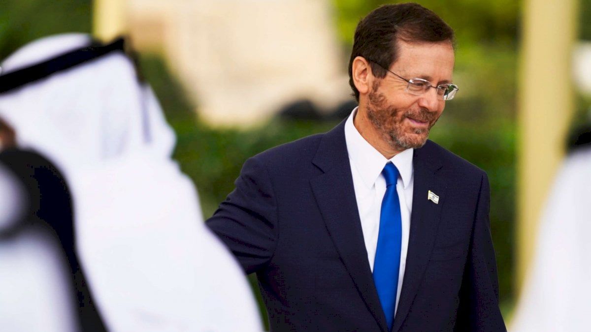 هرتسوغ: لا تحرقوا الجسور بين إسرائيل والإمارات