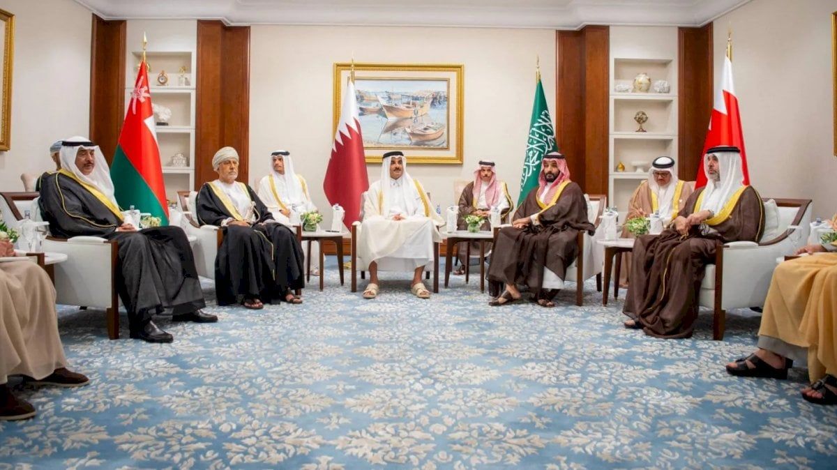 عاجل: مجلس الدفاع الخليجي يجتمع في الدوحة