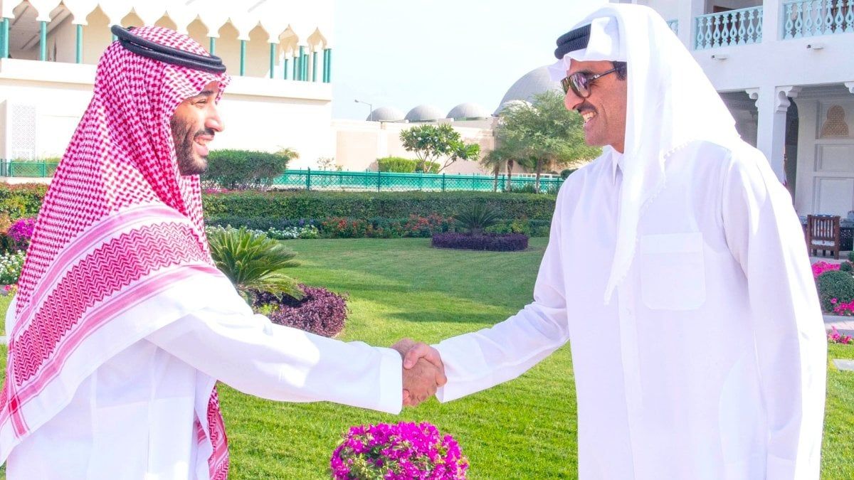 محمد بن سلمان يترأس وفد المملكة في قمة الدوحة الاستثنائية