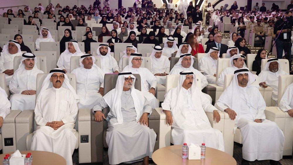 نهيان بن مبارك يفتتح ملتقى المفكرين والمبدعين لتعزيز الهوية الوطنية