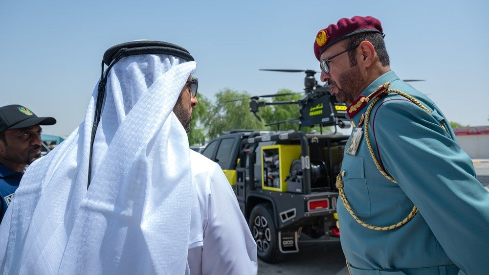 حمدان بن محمد يزور الدفاع المدني في دبي ويوجّه بأن يكون الأفضل على مستوى العالم