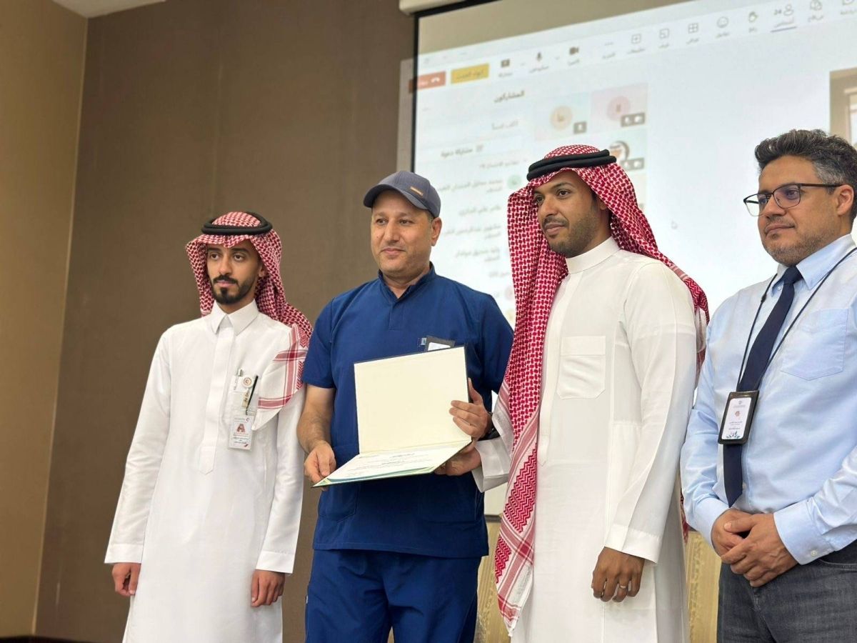 مدير تقني مكة وعميد تقنية الطائف يكرمان عسيري وسليم نظير جهودهما