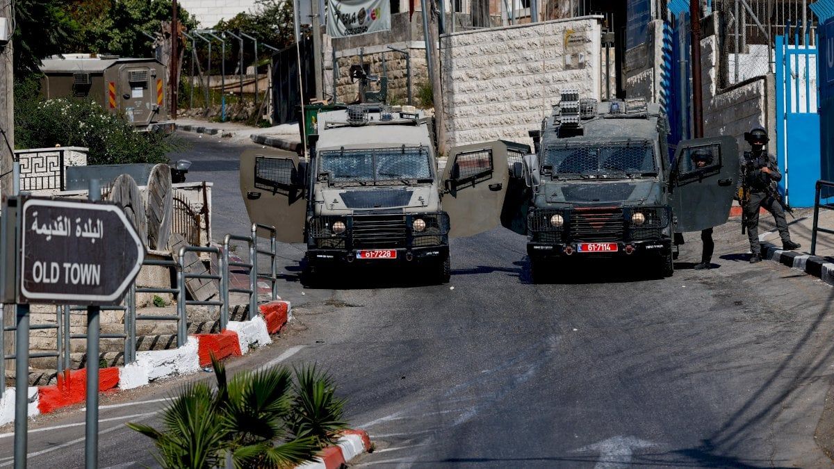 الفايننشال تايمز: كيف تفكك إسرائيل حلم الدولة الفلسطينية؟