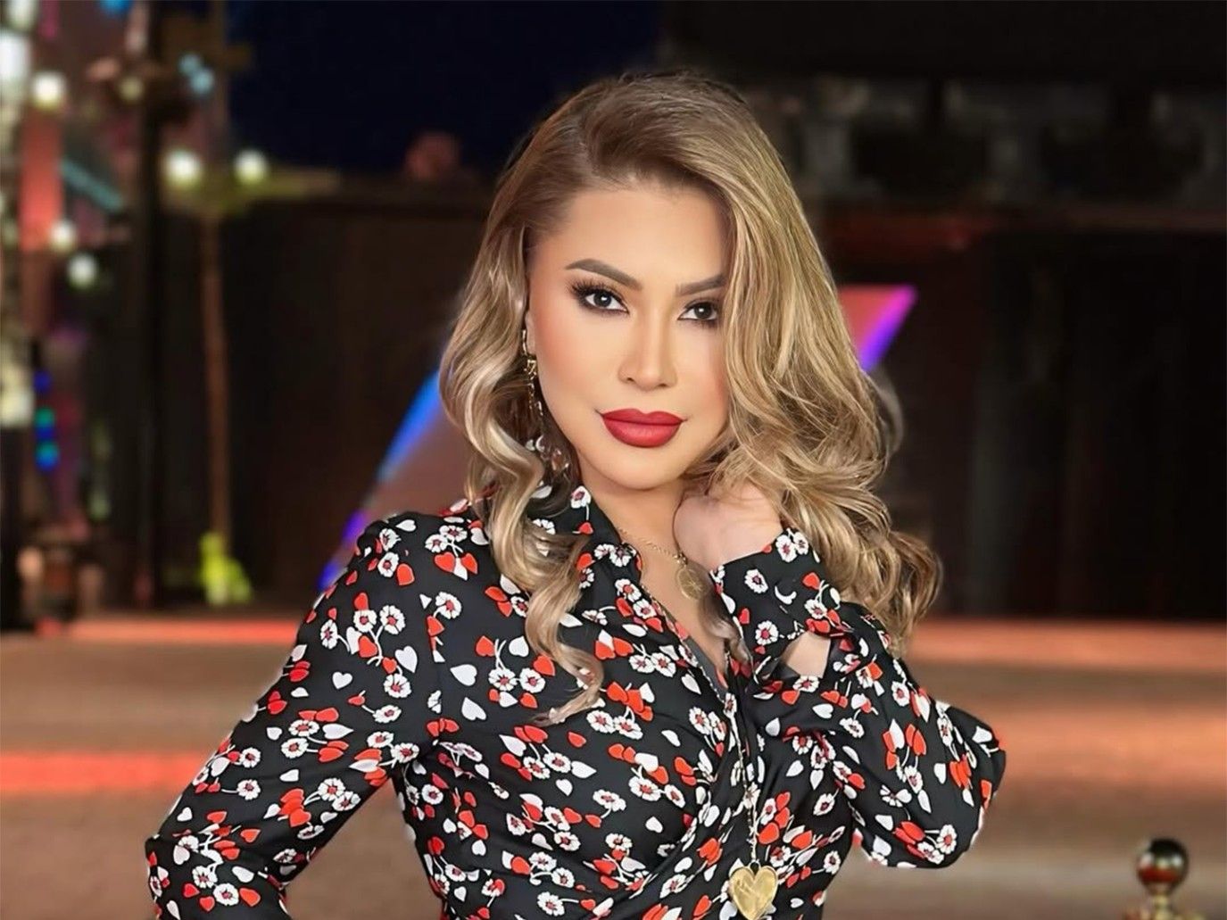 10 تسريحات شعر منسدلة على الظهر.. اعتمديها على طريقة النجمات
