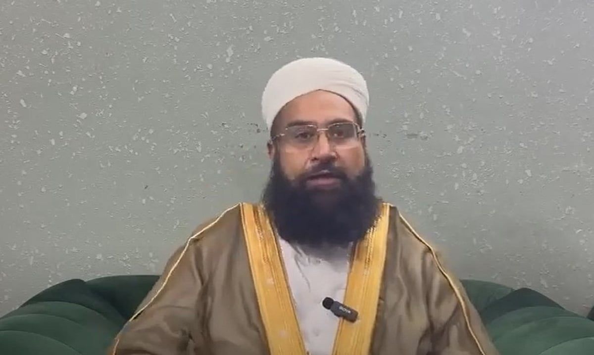 بالفيديو .. رئيس علماء باكستان يشيد بالاتفاقية الدفاعية مع السعودية و يؤكد لـ"الخليج 365" : توحيد الحدود والمصير السعودي-الباكستاني