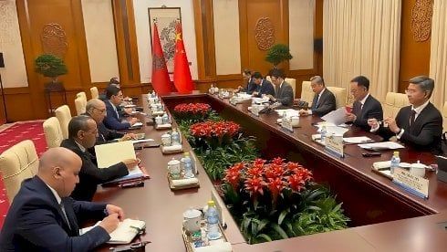الصين تُثني على استقرار المغرب وبوريطة يُعلن انضمام بلاده لـ"الدولية للوساطة”
