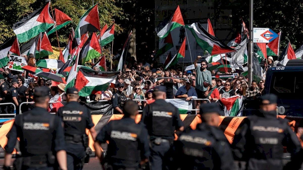 من أين ينبع الدعم الإسباني تاريخياً للفلسطينيين، وكيف يؤثر على علاقتها بإسرائيل؟