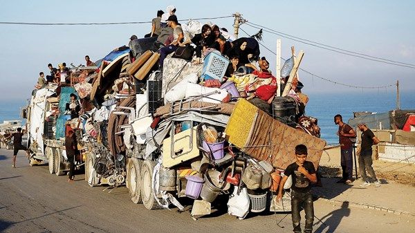 فلسطين تحذّر من مخططات إسرائيل لتهجير سكان القطاع