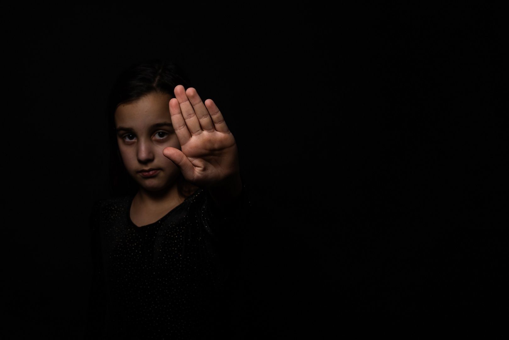 احمي طفلك من الخطف.. نصائح لحماية الأطفال خارج المنزل