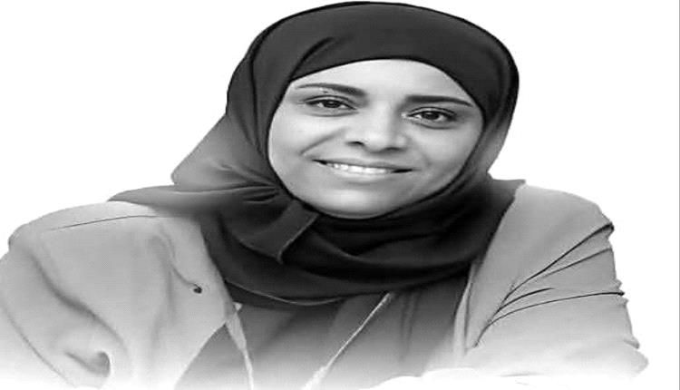 قتلوها قاتلهم الله...هاني بن بريك يرسل تحذير ناري لأبناء تعز بعد اغتيال مديرة صندوق النظافة