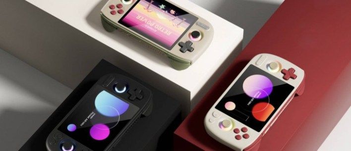 تكنولوجيا: Ayaneo تكشف عن Pocket Air Mini للألعاب المحمولة بنظام أندرويد وشاشة 4:3
