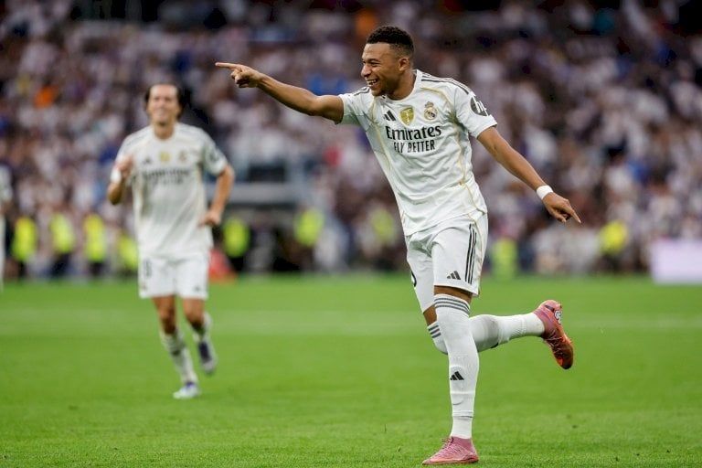 بطولة إسبانيا: ريال مدريد يواصل صدارته بانتصار على إسبانيول بهدفي ميليتاو ومبابي