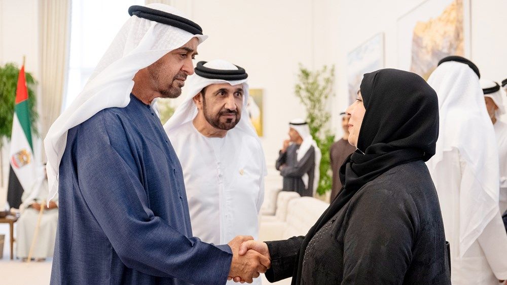 رئيس الدولة يستقبل وفد البرلمان العربي
