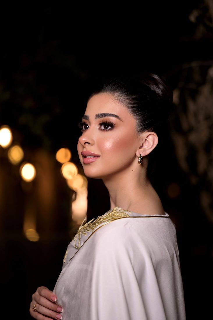 مكياج سموكي ناعم لليوم الوطني السعودي 95 بأنامل منار جميل