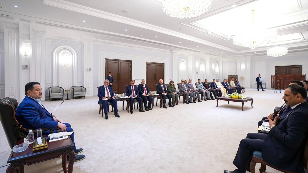 توجيهات من السوداني تخص العمل بمحطات تعبئة الوقود ومعامل وساحات الغاز الاهلية