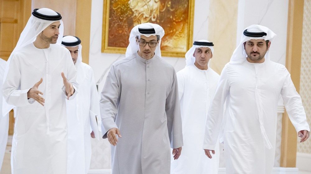 بحضور منصور بن زايد ومكتوم بن محمد.. لجنة الميزانية العامة للاتحاد تناقش مشروع الميزانية العامة للسنة المالية 2026