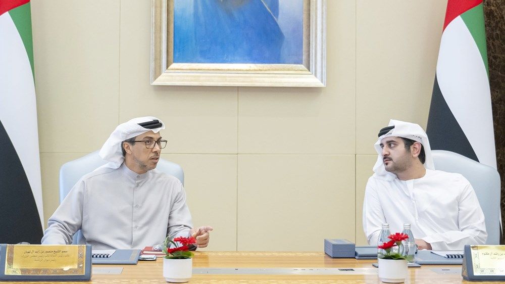 بحضور منصور بن زايد ومكتوم بن محمد.. لجنة الميزانية العامة للاتحاد تناقش مشروع الميزانية العامة للسنة المالية 2026