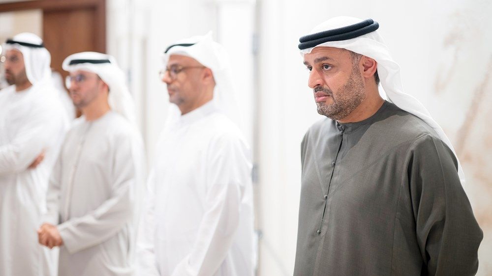 رئيس الدولة يشهد الإعلان عن 13 مشروعاً سكنياً لتوفير أكثر من 40 ألف مسكن وأرض سكنية للمواطنين في أبوظبي
