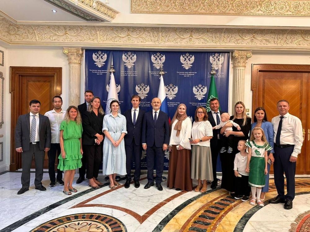 البعثة الروسية لدى منظمة التعاون الإسلامي تحتفي باليوم الوطني السعودي الـ95