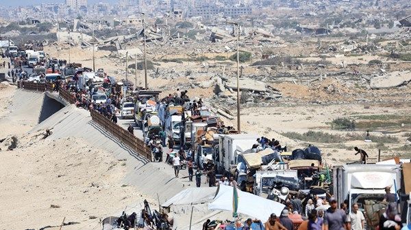 إسرائيل تواصل الضغط على مدينة غزة
