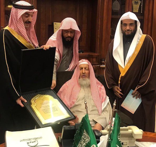 سماحةُ المفتي .. وما موتُه موتُ واحد ولكنه بنيانُ قوم تهدما . 
