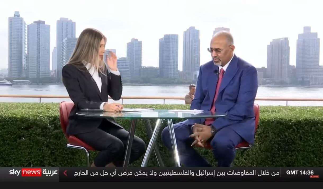 تعليق غير متوقع لعيدروس الزبيدي بشان مقتل قاتل افتهان المشهري بتعز