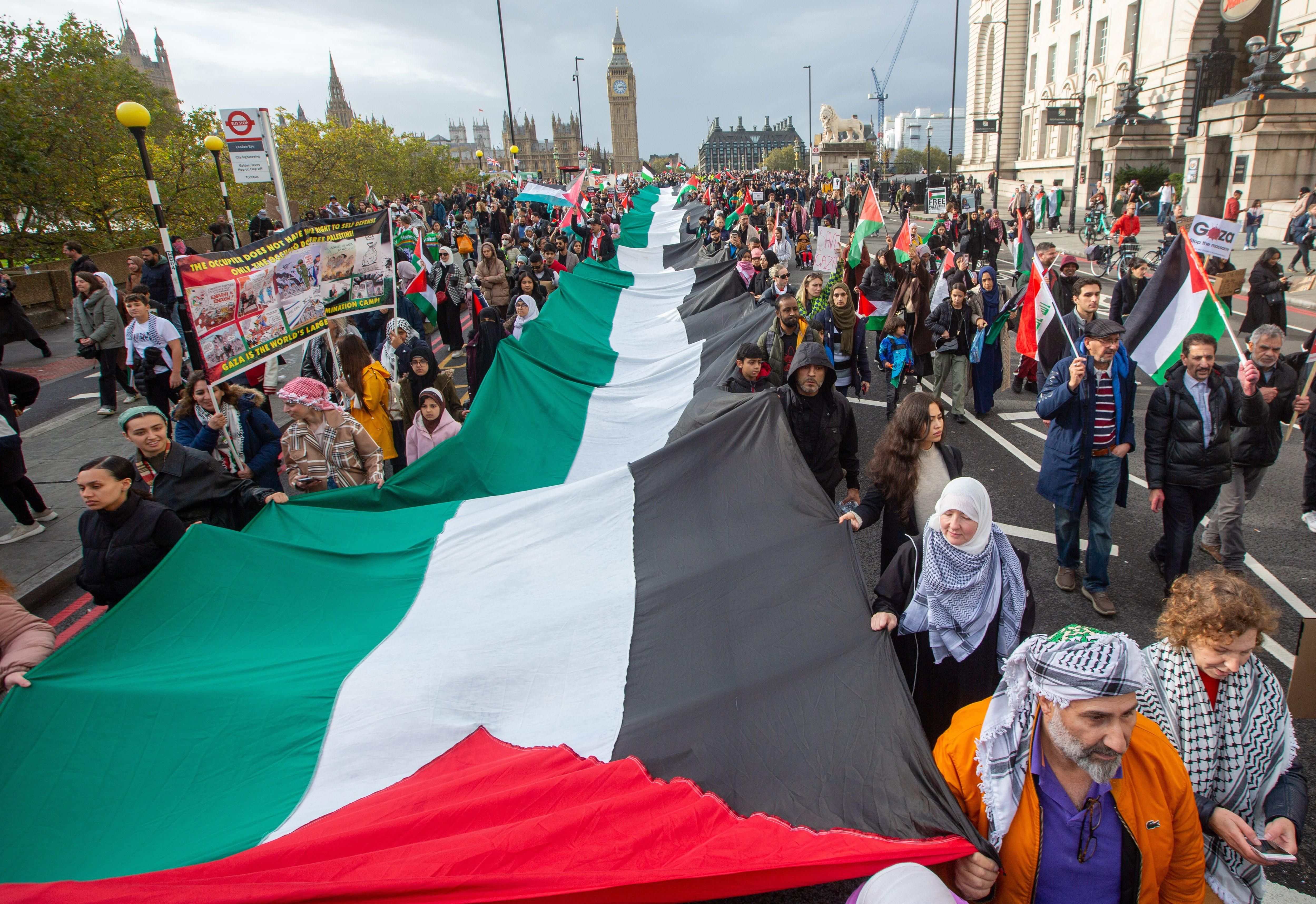 الاعتراف بالدولة الفلسطينية: كرة الثلج التي تدحرجت نحو دول الغرب