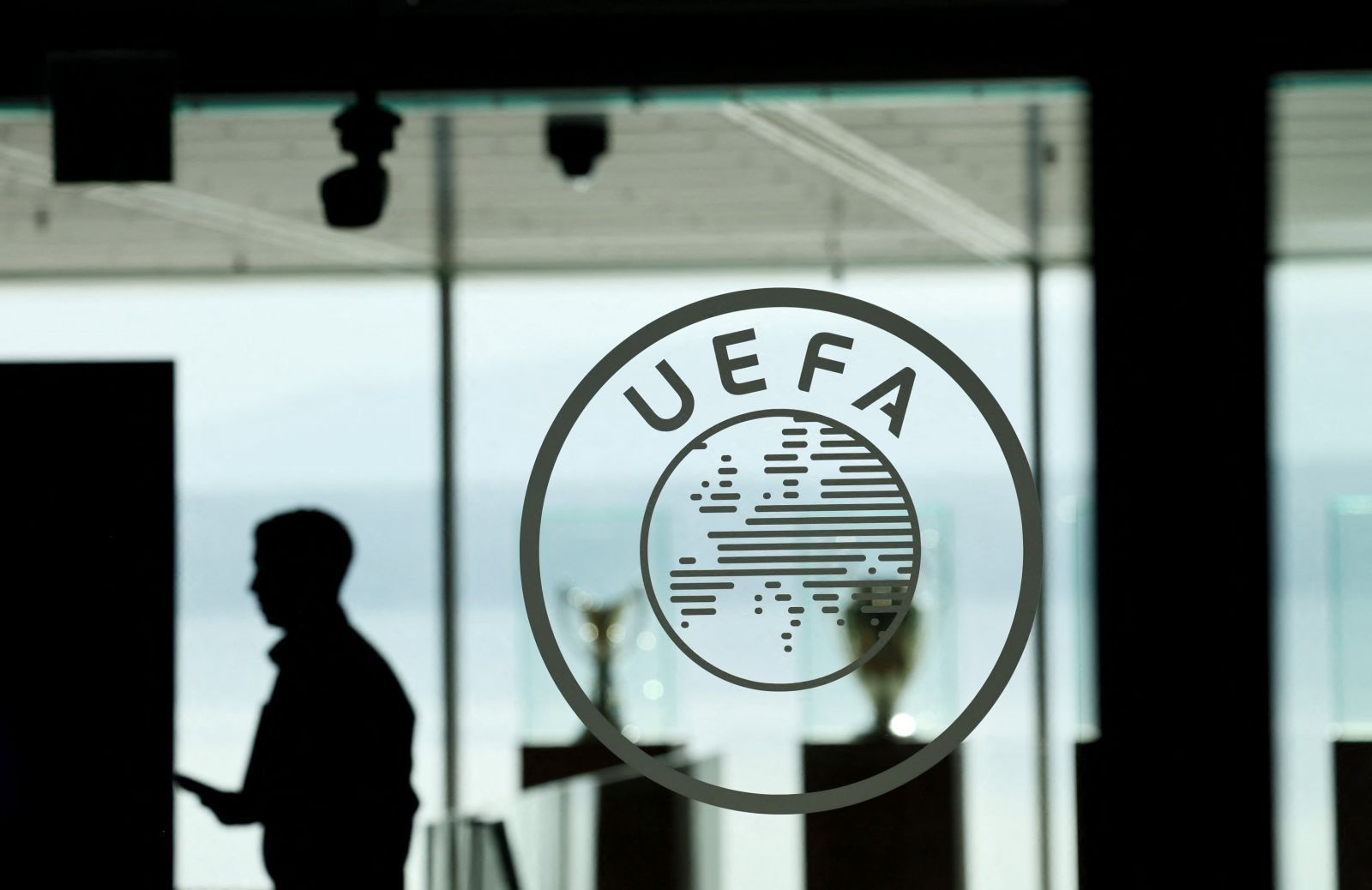 التصويت على طرد إسرائيل من ملاعب أوروبا