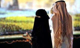 استشارة قانونية: هل يمكن للسيدة المنفصلة تعديل النفقة المحكوم بها لصالح أولادها؟