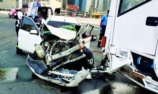 الامارات | 3 ساعات مهلة الإبلاغ عن حوادث المركبات للحد من التبعات