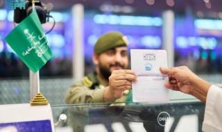 عاصفة قرارات تصدم المقيمين في السعودية ابتداءً من اليوم بشأن رسوم تجديد الإقامة.. الداخلية تفصل المسألة