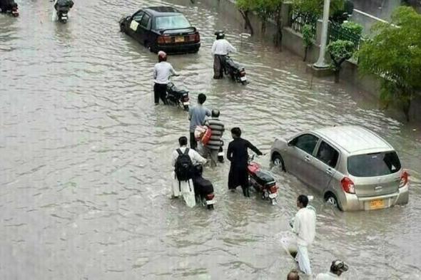 باكستان.. ارتفاع ضحايا الفيضانات إلى 291 قتيلًا و698 جريحًا