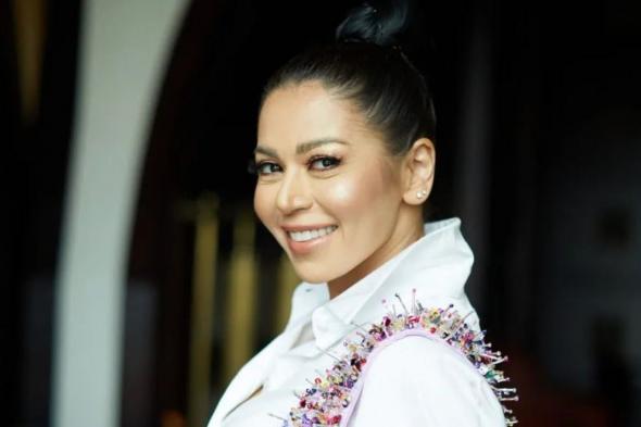 بعد أكثر من عام.. لقاء الخميسي تعلن عرض مسلسل روج أسود قريبًا