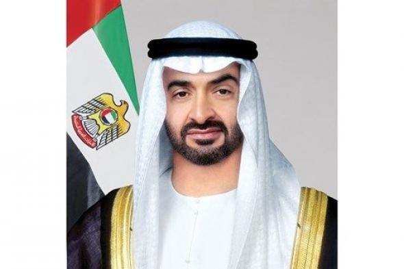 رئيس الدولة يصل إلى الدوحة في زيارة أخوية.. وأمير قطر في مقدمة مستقبليه